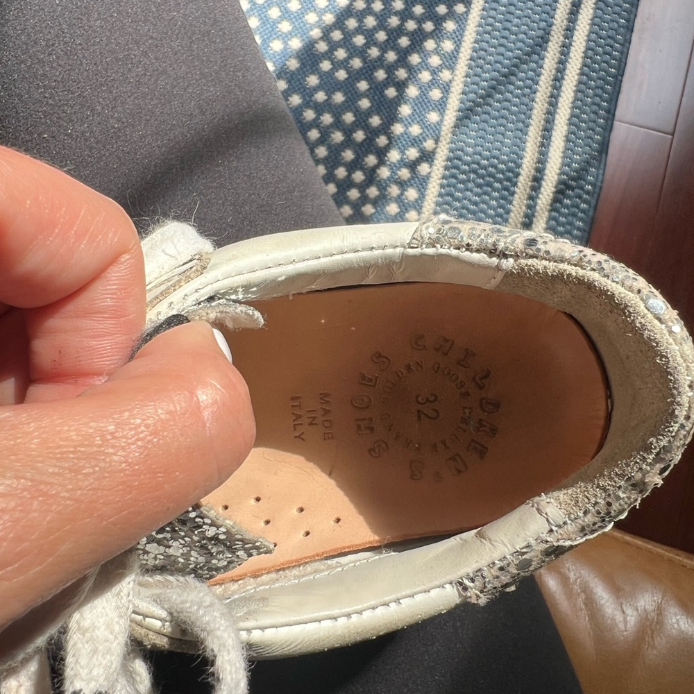 Golden Goose Silver and White Star Sneakers Casual Style size 32 kids - Picture 4 of 13